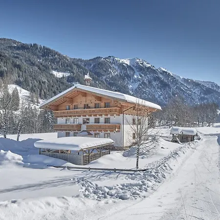 Wieslbauer * Flachau